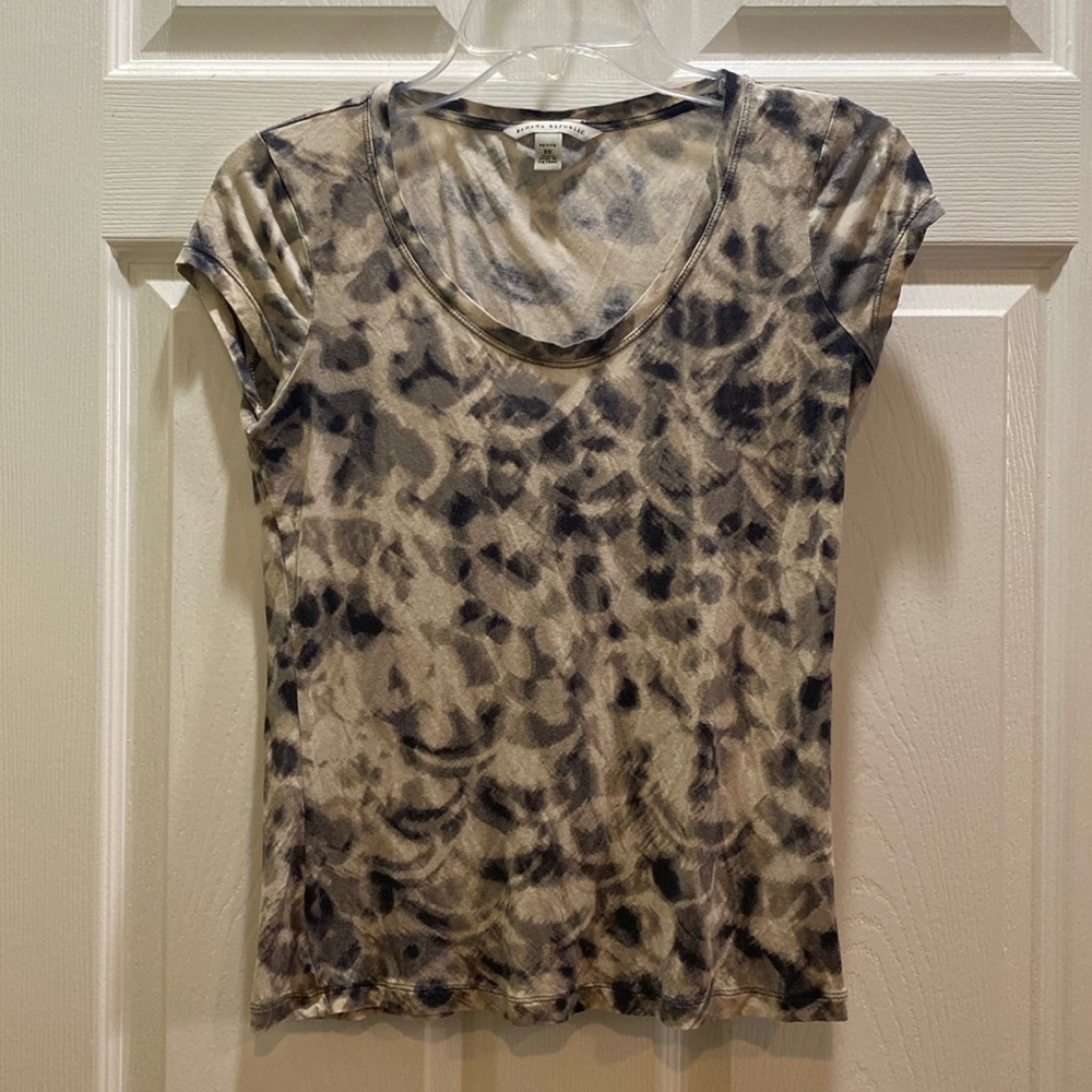 Banana Republic Petite Patterned Top (PXS)